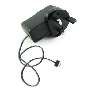3-pin UK-type mains charger with Samsung proprietary connector